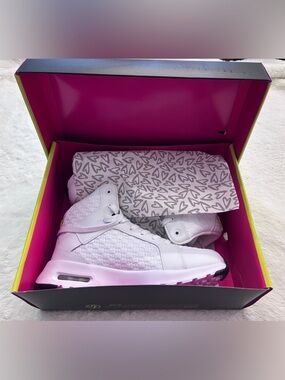 White Women's High-Top Zumba Shoes
